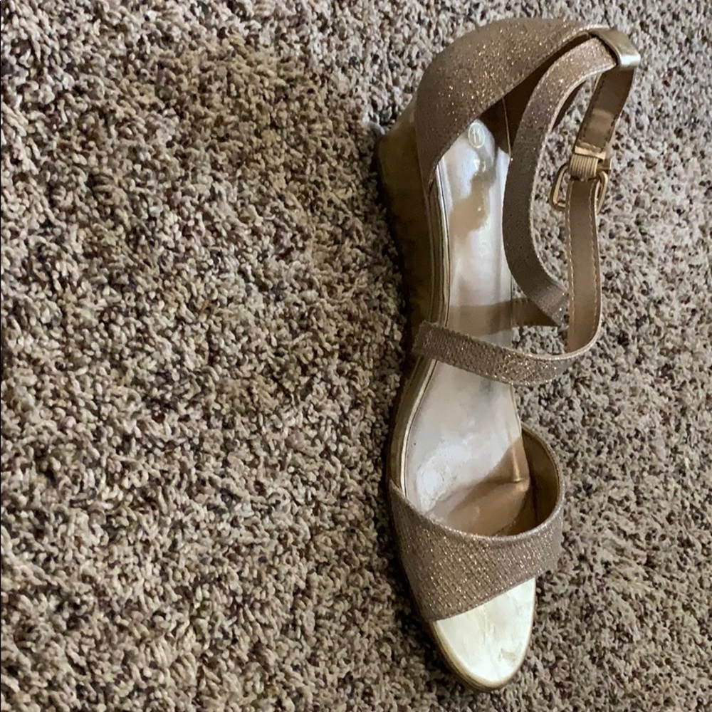 Gold dress shoes (wedges)